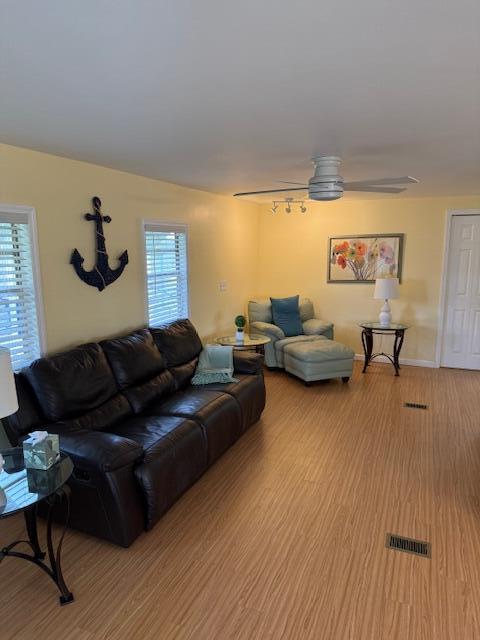 RIDGEWAY - Residential