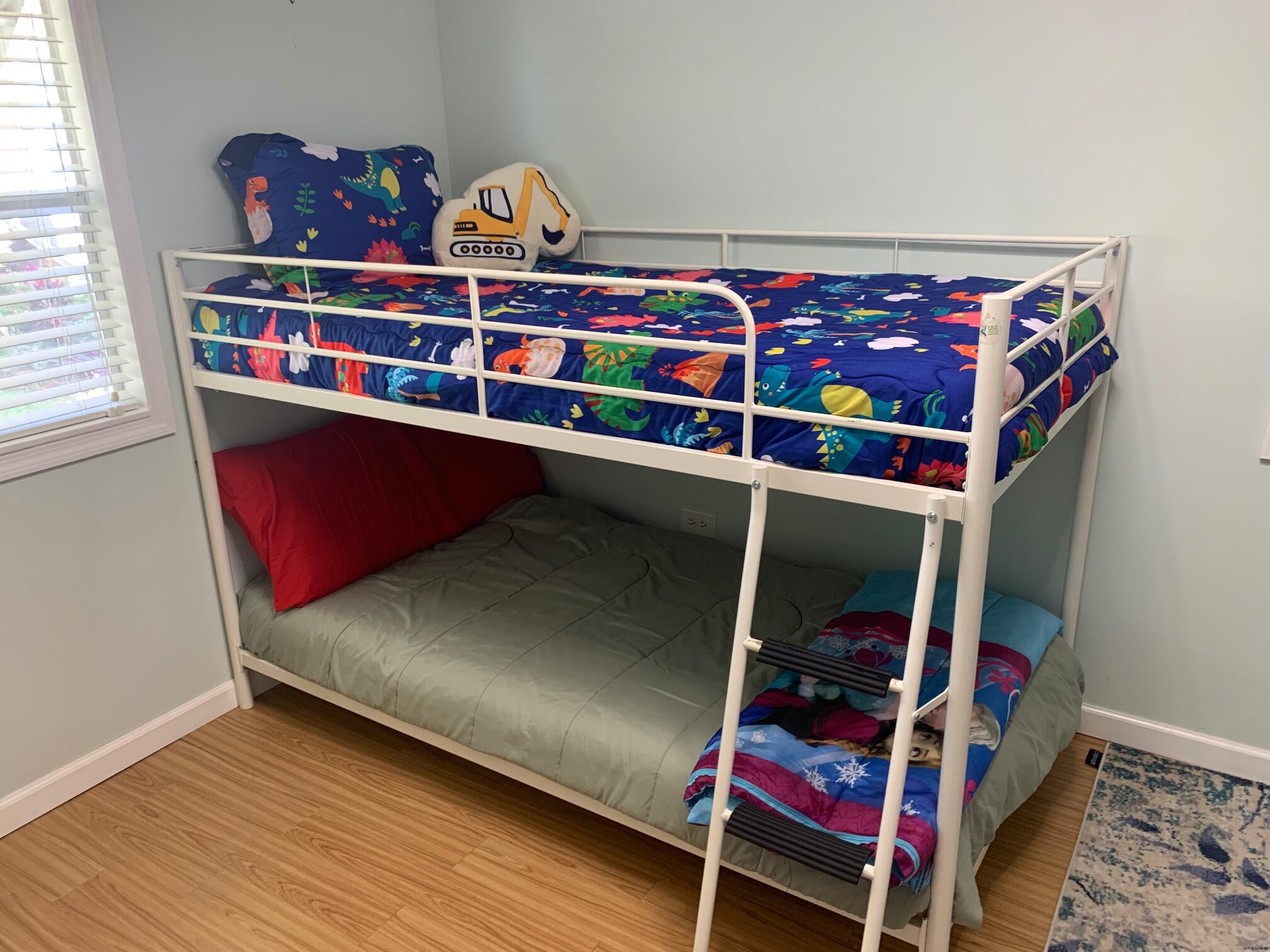 RIDGEWAY - Residential