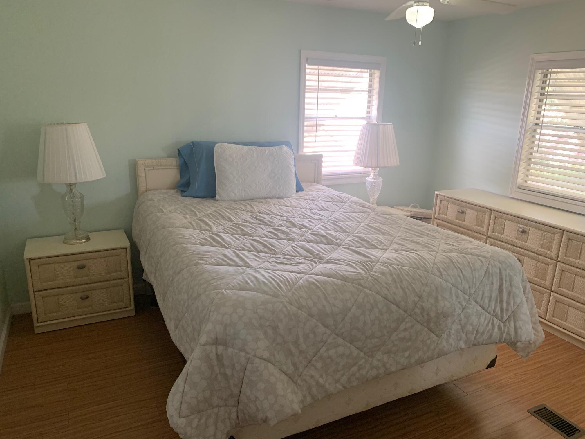 RIDGEWAY - Residential