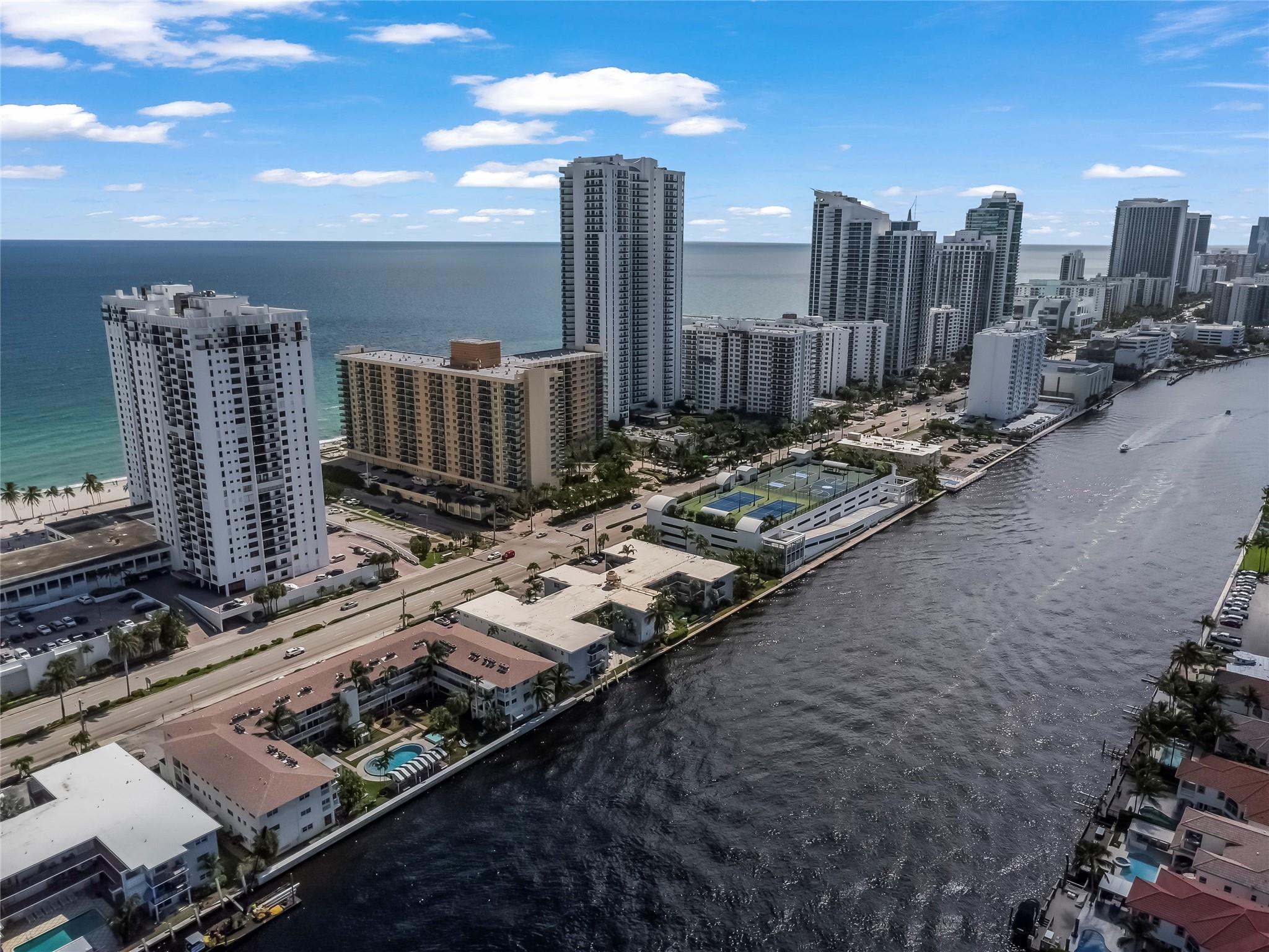Waterway Hollywood Beach - Residential Lease