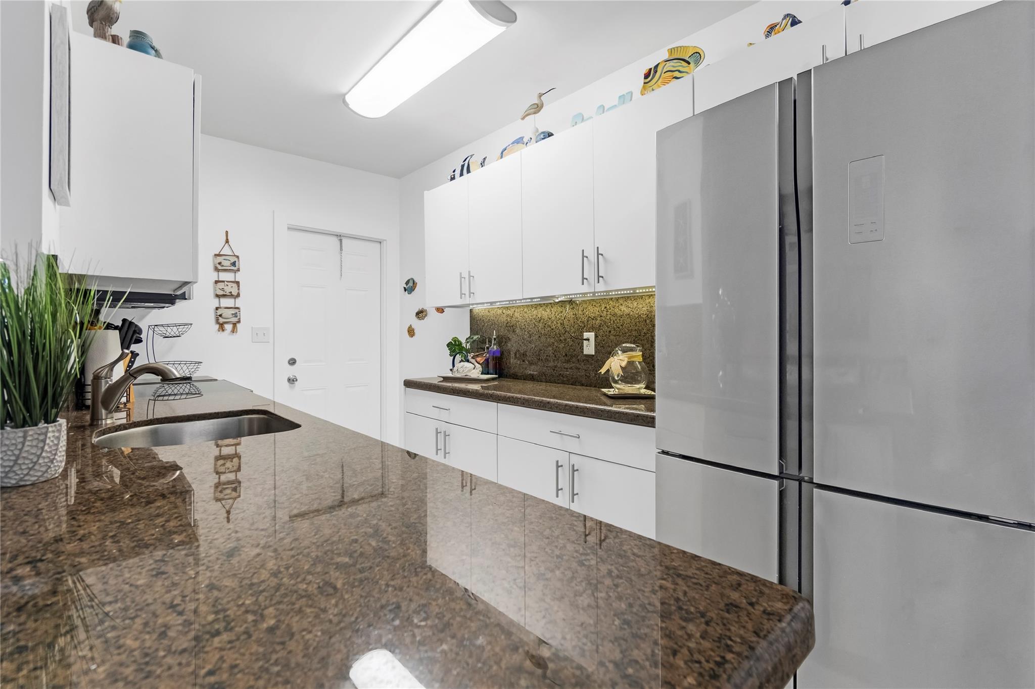 Waterway Hollywood Beach - Residential Lease