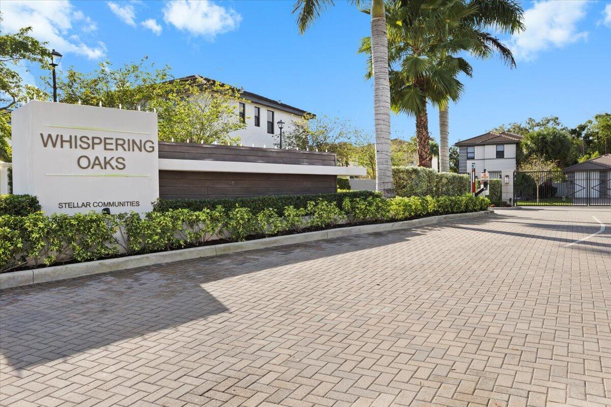 WHISPERING OAKS - Residential Lease