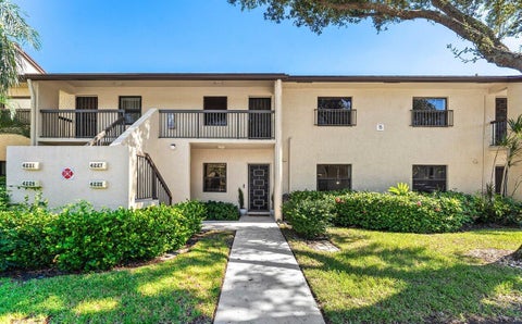 Tiny photo for 4225 Carambola Circle S #26108, Coconut Creek, FL 33066 (MLS # B26088910)