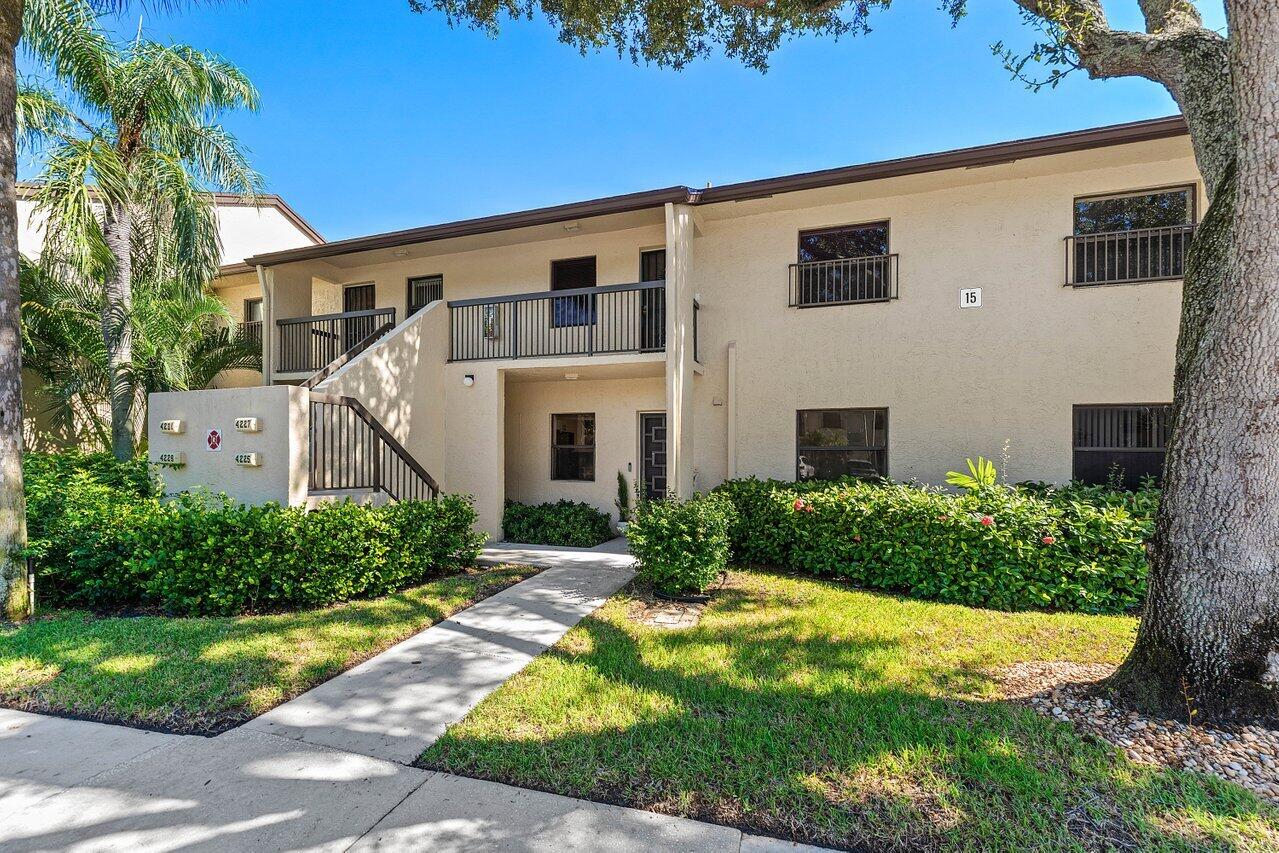 4225 Carambola Circle S 26108
