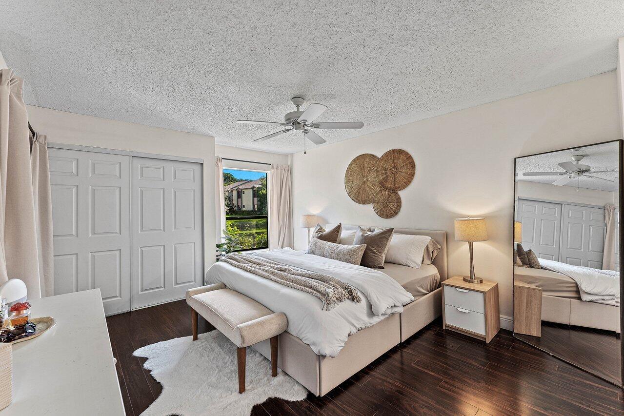 4225 Carambola Circle S 26108