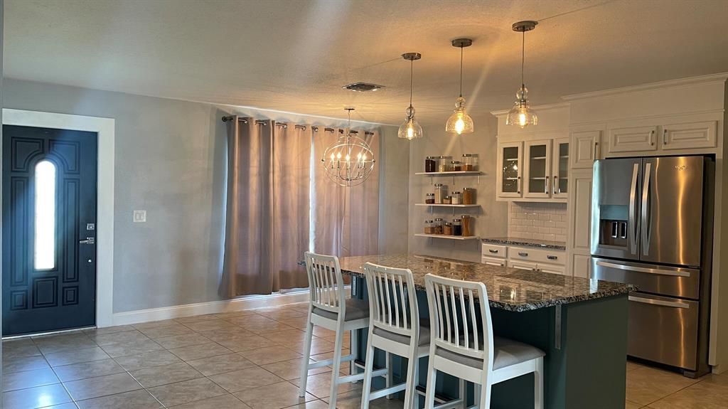 Photo of 461 SE Skipper Lane Ln, Port Saint Lucie, FL 34983 (MLS # R10822773)