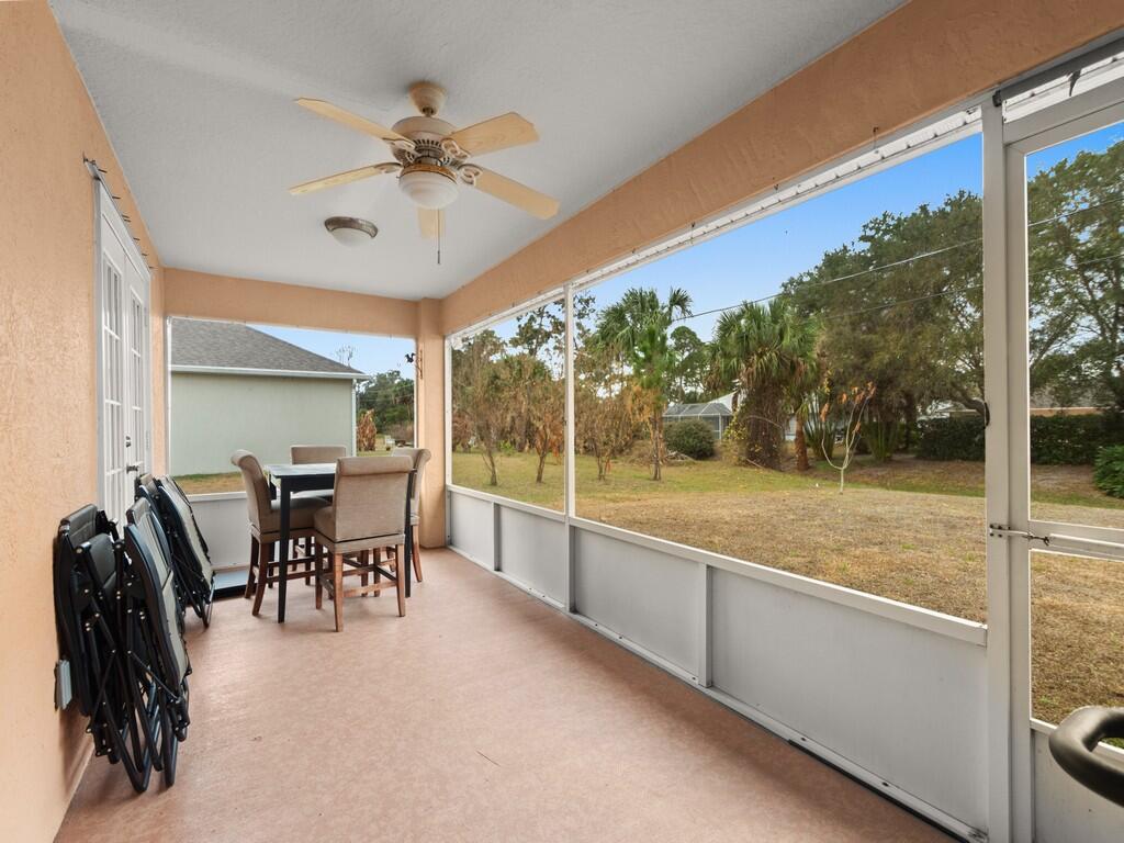 SEBASTIAN HIGHLANDS UNIT 17 - Residential