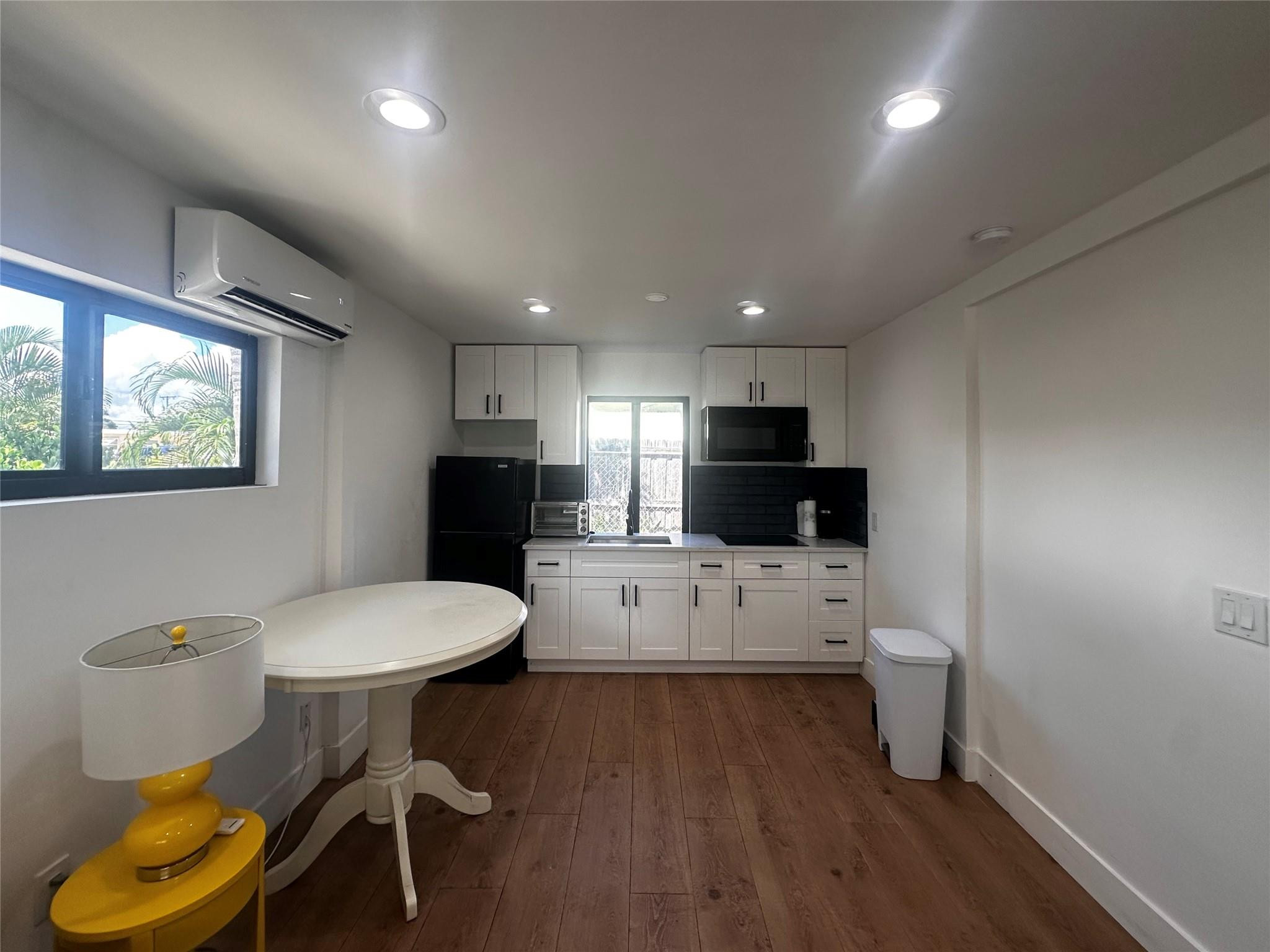 Lake Worth Town Add 01 - Residential Lease