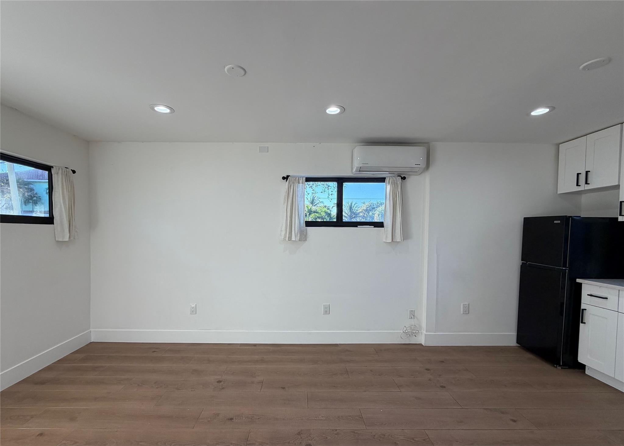 Lake Worth Town Add 01 - Residential Lease