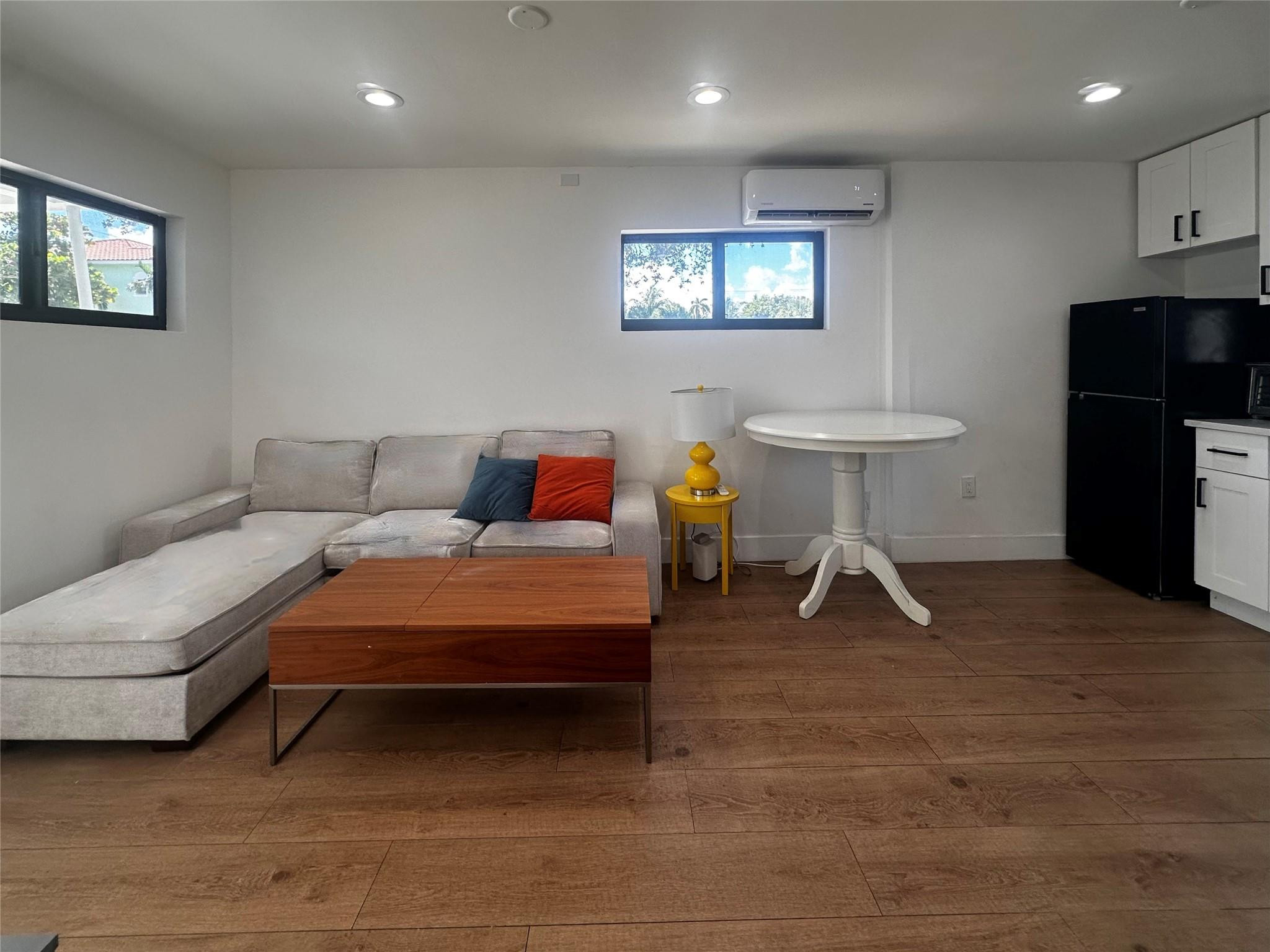 Lake Worth Town Add 01 - Residential Lease