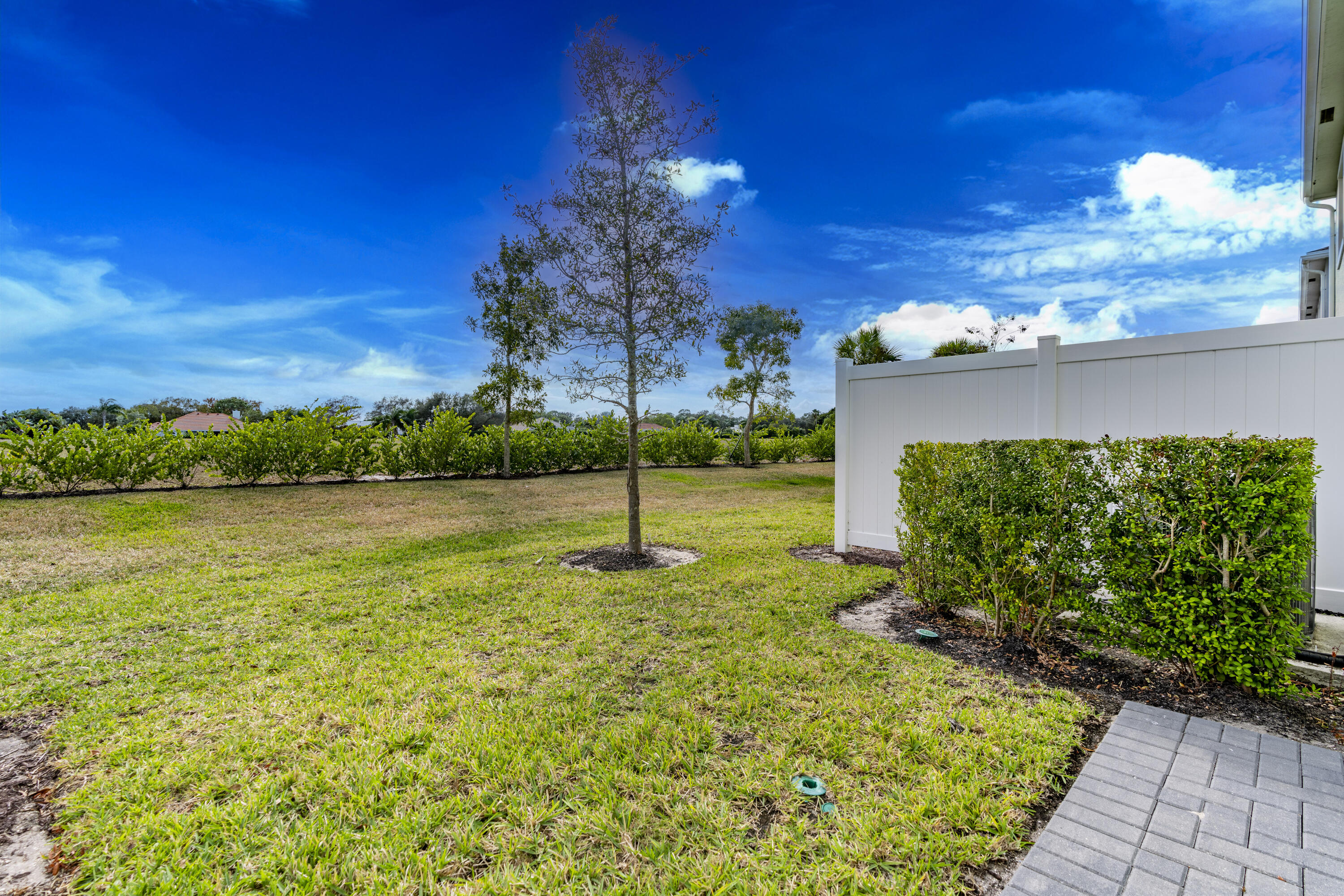 VERANDA PLAT NO. 9 - Residential