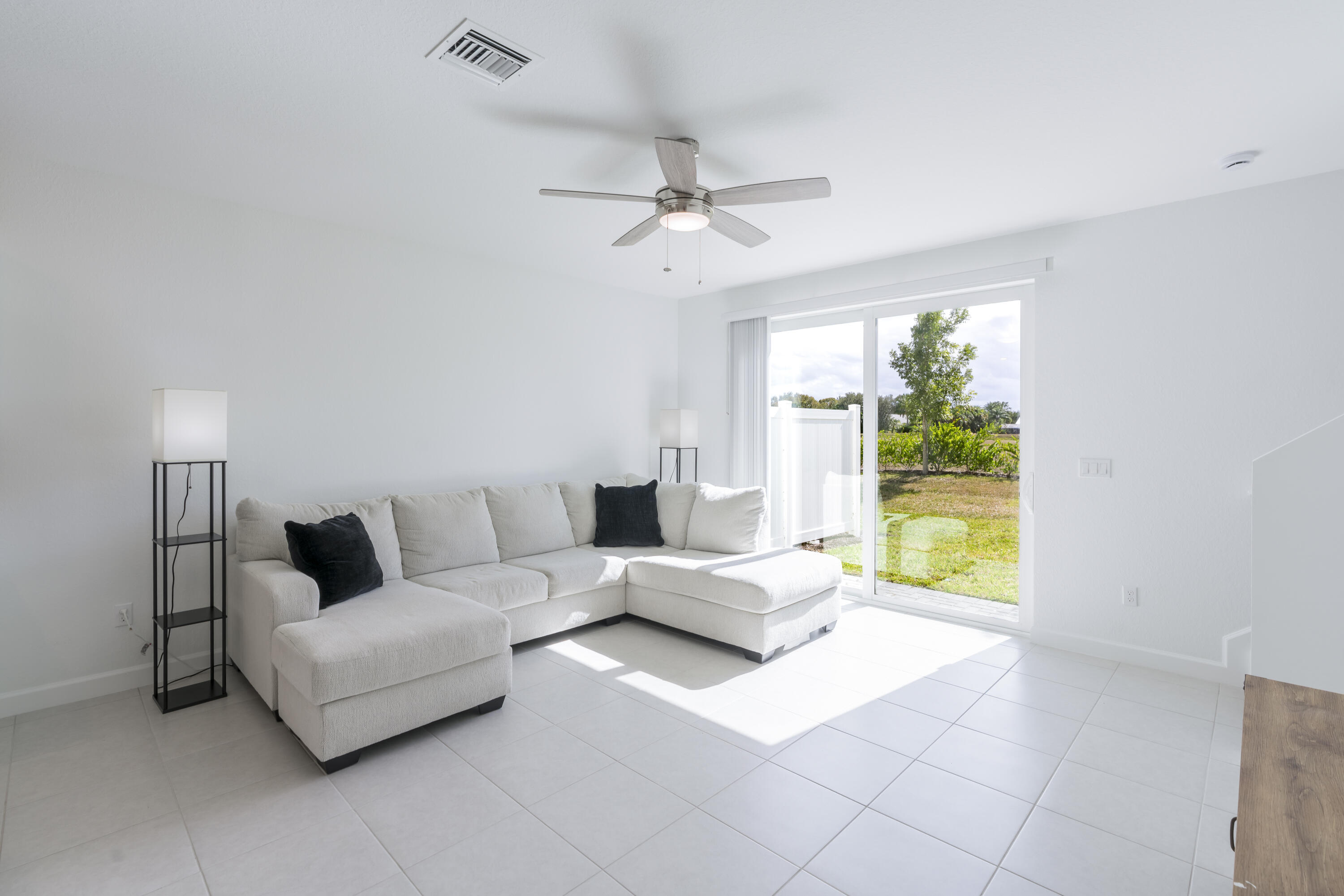 VERANDA PLAT NO. 9 - Residential