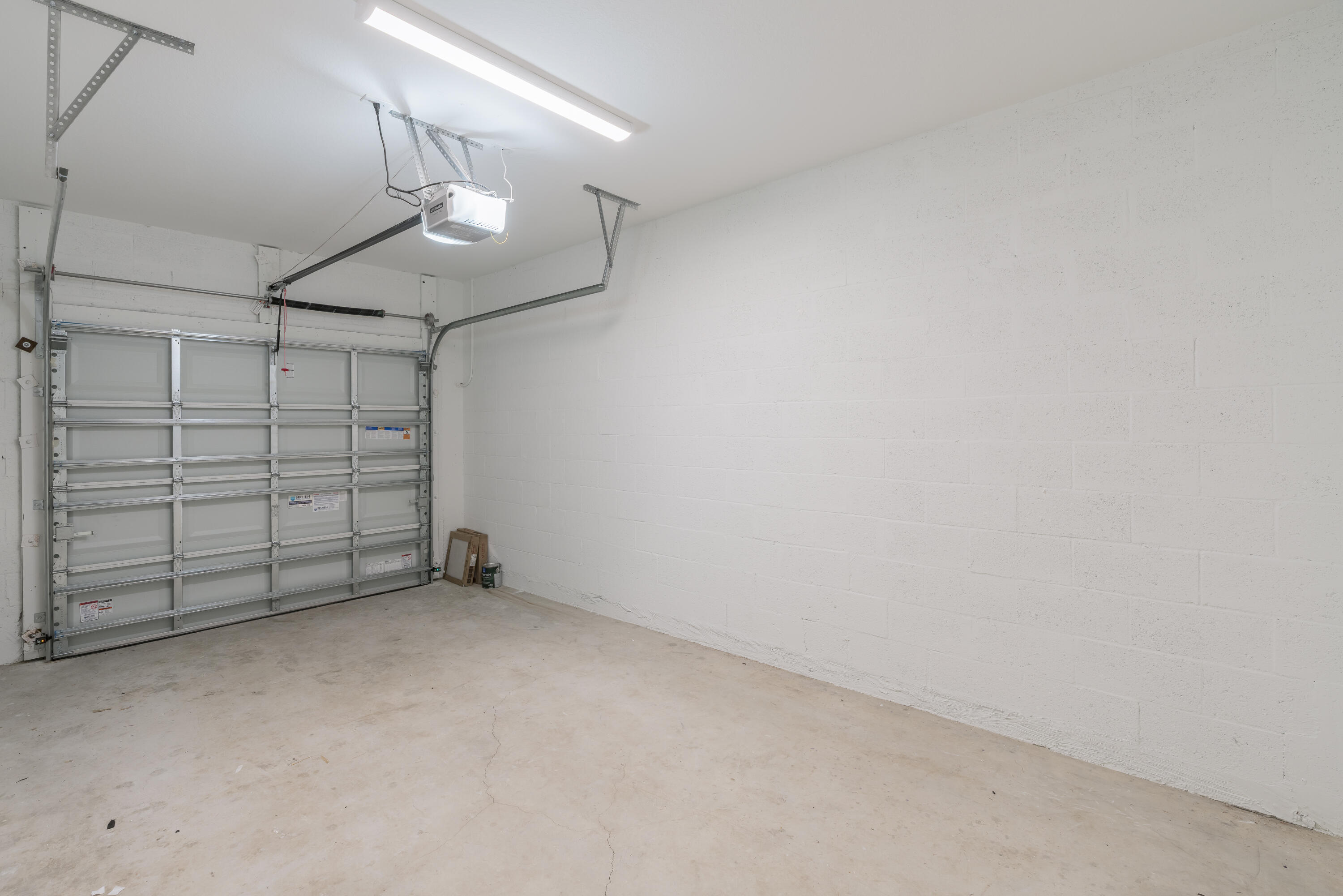 VERANDA PLAT NO. 9 - Residential