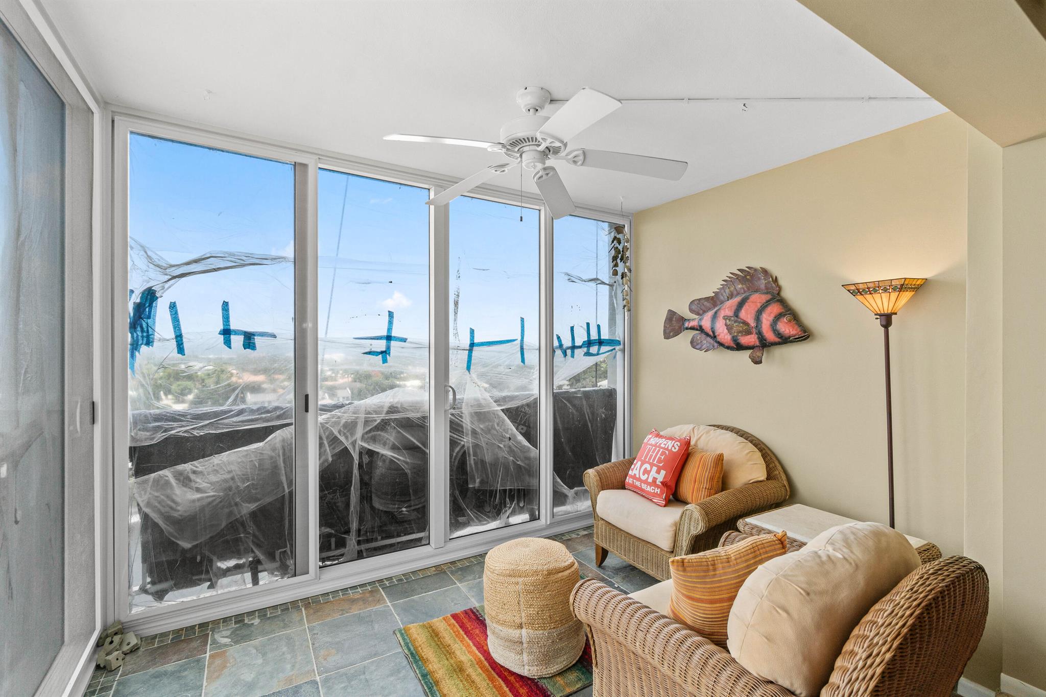 555 SE 6th Avenue 11e