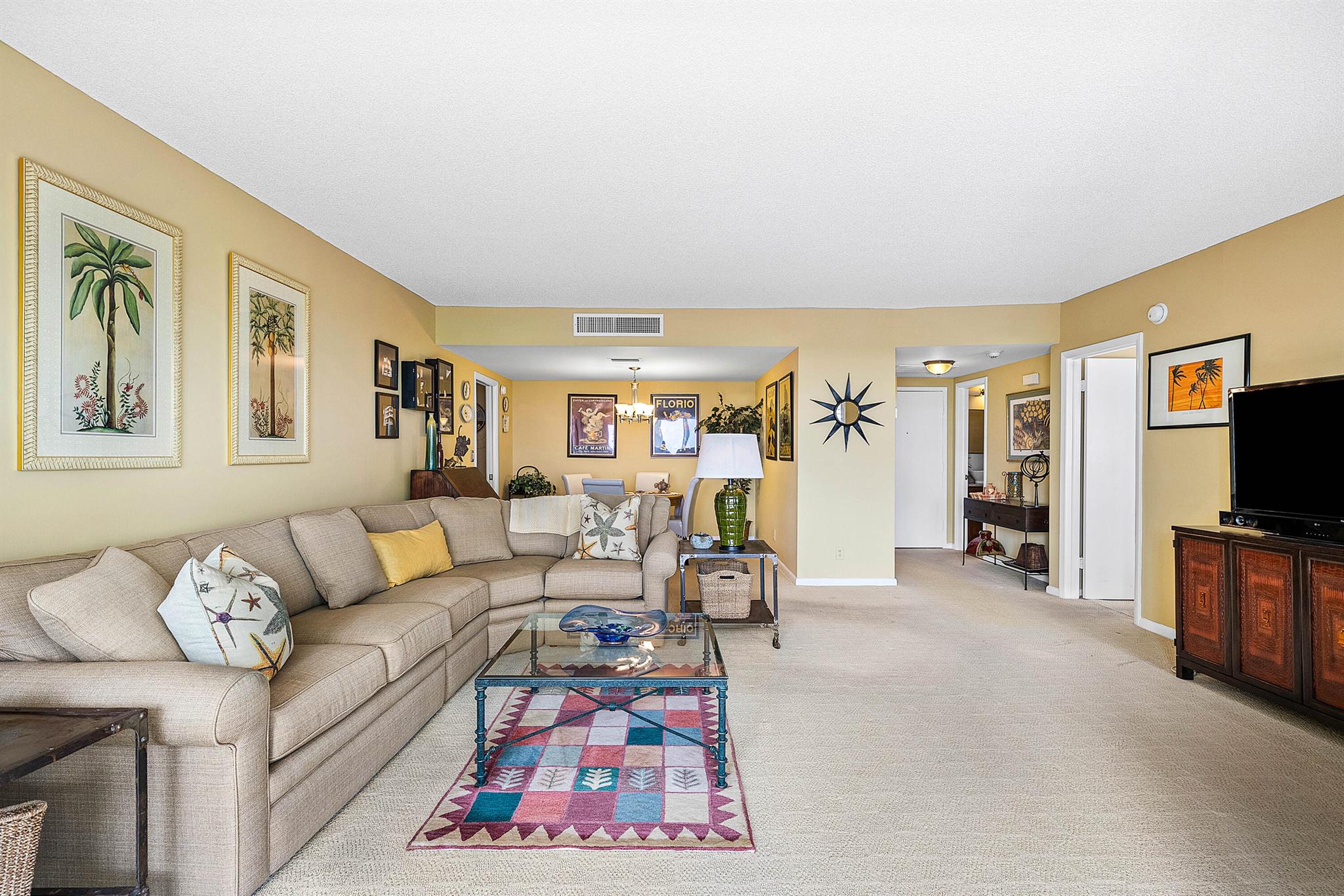 555 SE 6th Avenue 11e
