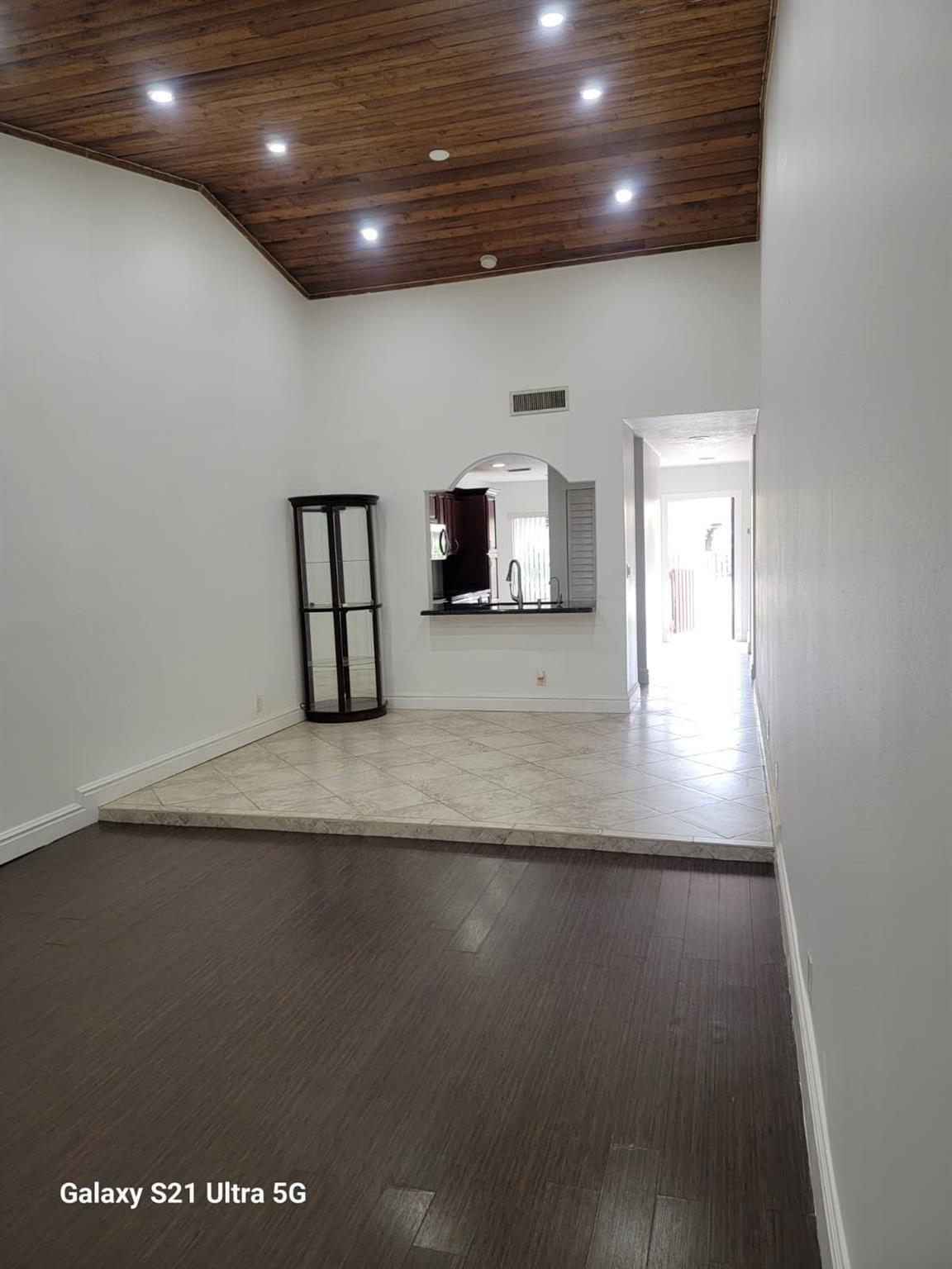 MAPLELEAF PATIO VILLAS AT - Residential Lease