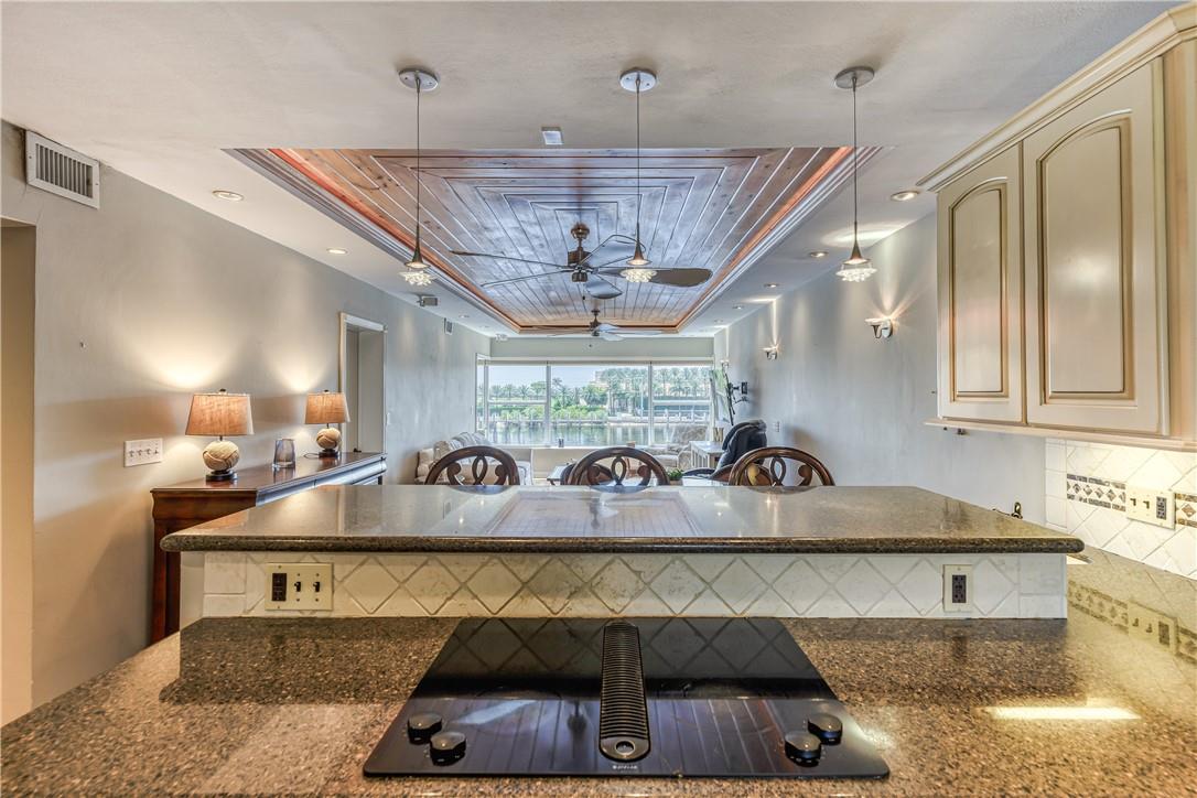 LIGHTHOUSE COLONY - Residential