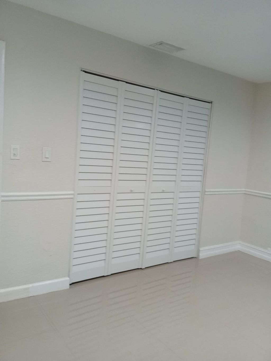 Photo of 9409 NW 81st E, Tamarac, FL 33321 (MLS # B26005700)