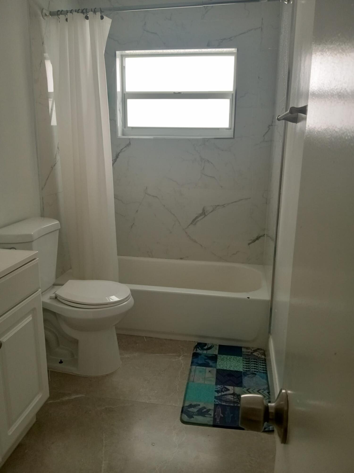 WESTWOOD COMMUNITY 5 - Residential Lease