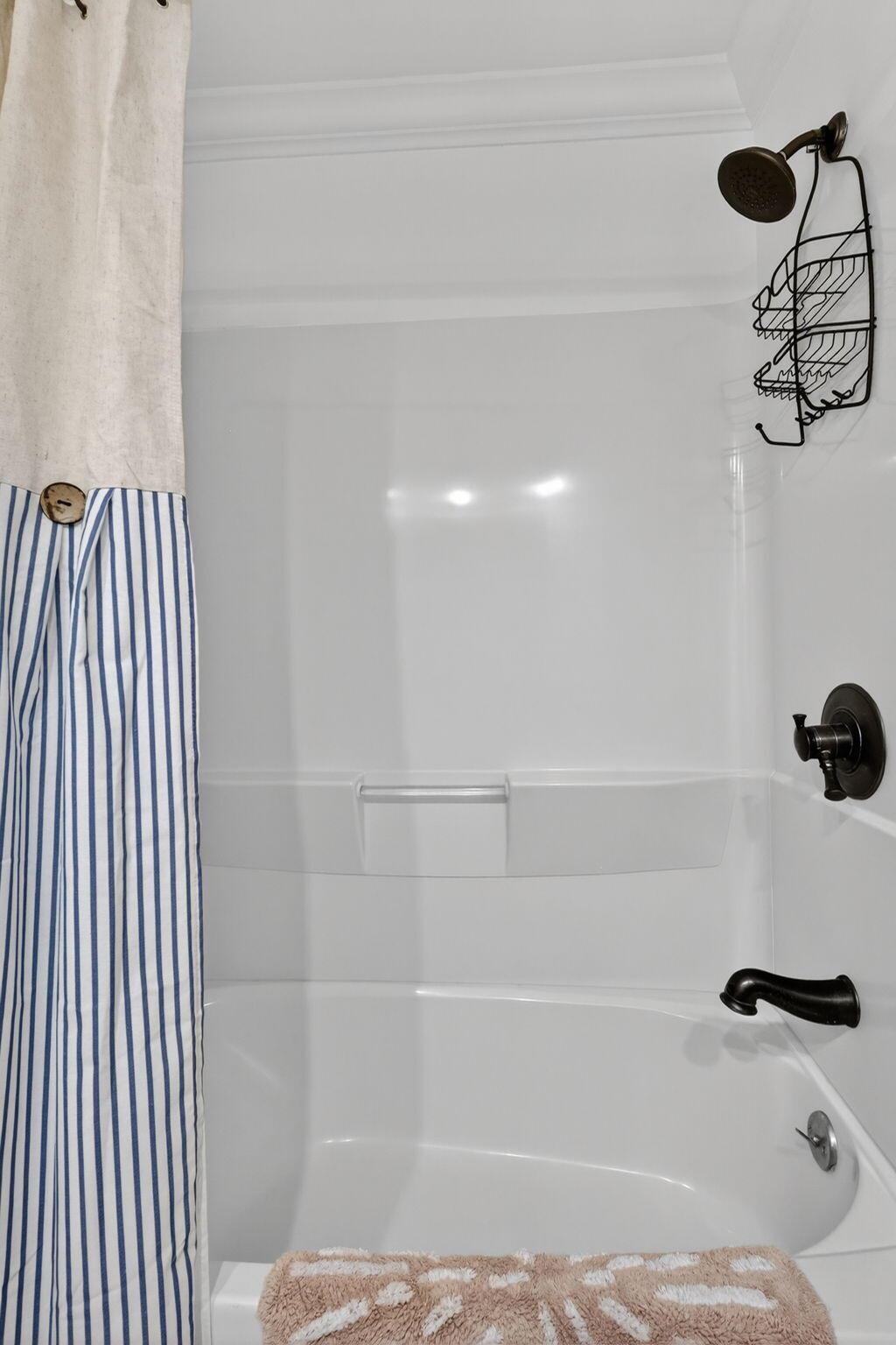 PALM VILLAS AT DELRAY BEA - Residential Lease