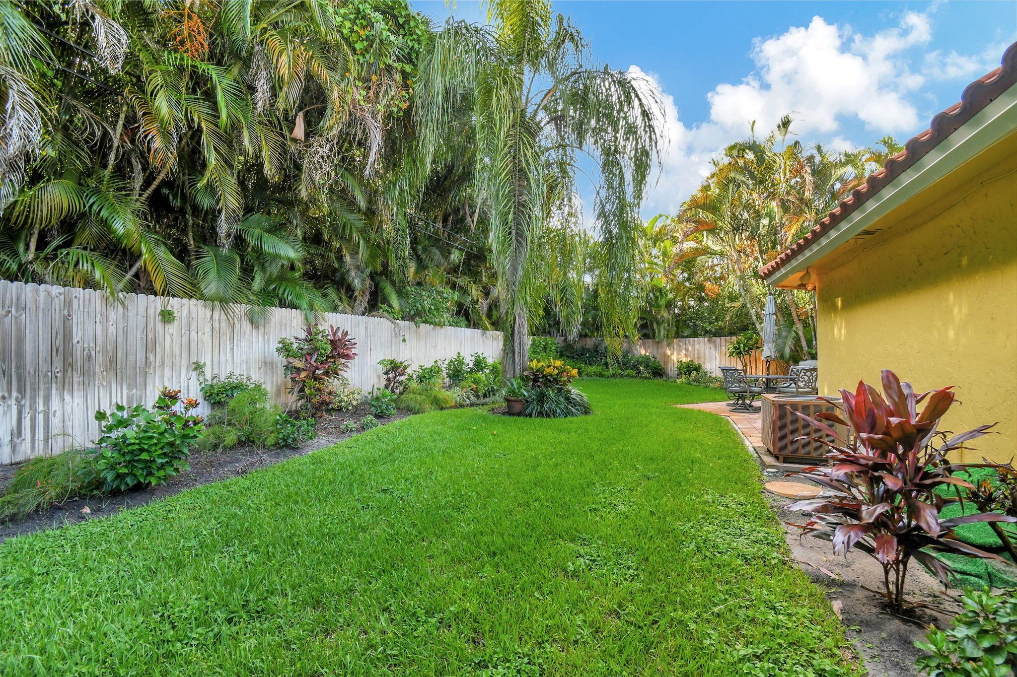 PALM VILLAS AT DELRAY BEA - Residential Lease