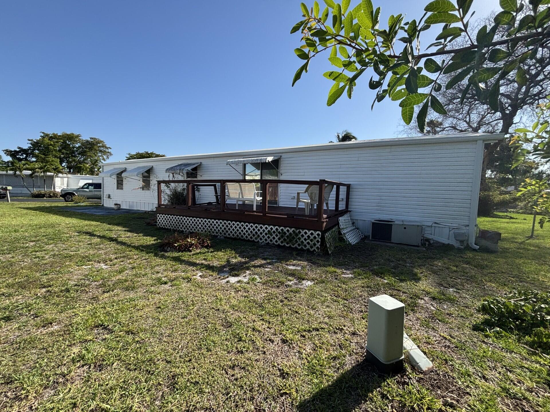 EVERGLADES LAKES - Residential