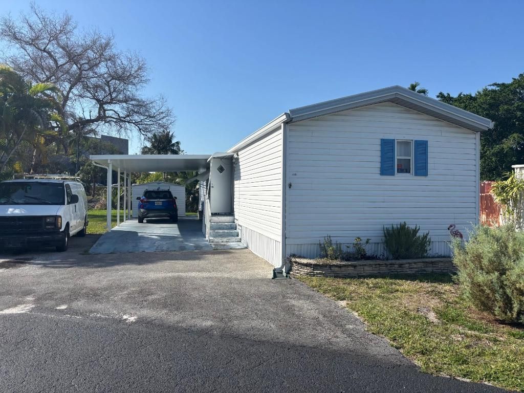 Photo of 5381 SW 35th Street, Davie, FL 33314 (MLS # R11092064)