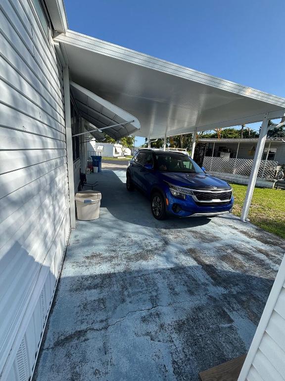 EVERGLADES LAKES - Residential