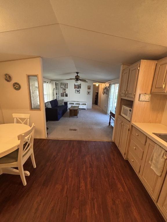 EVERGLADES LAKES - Residential