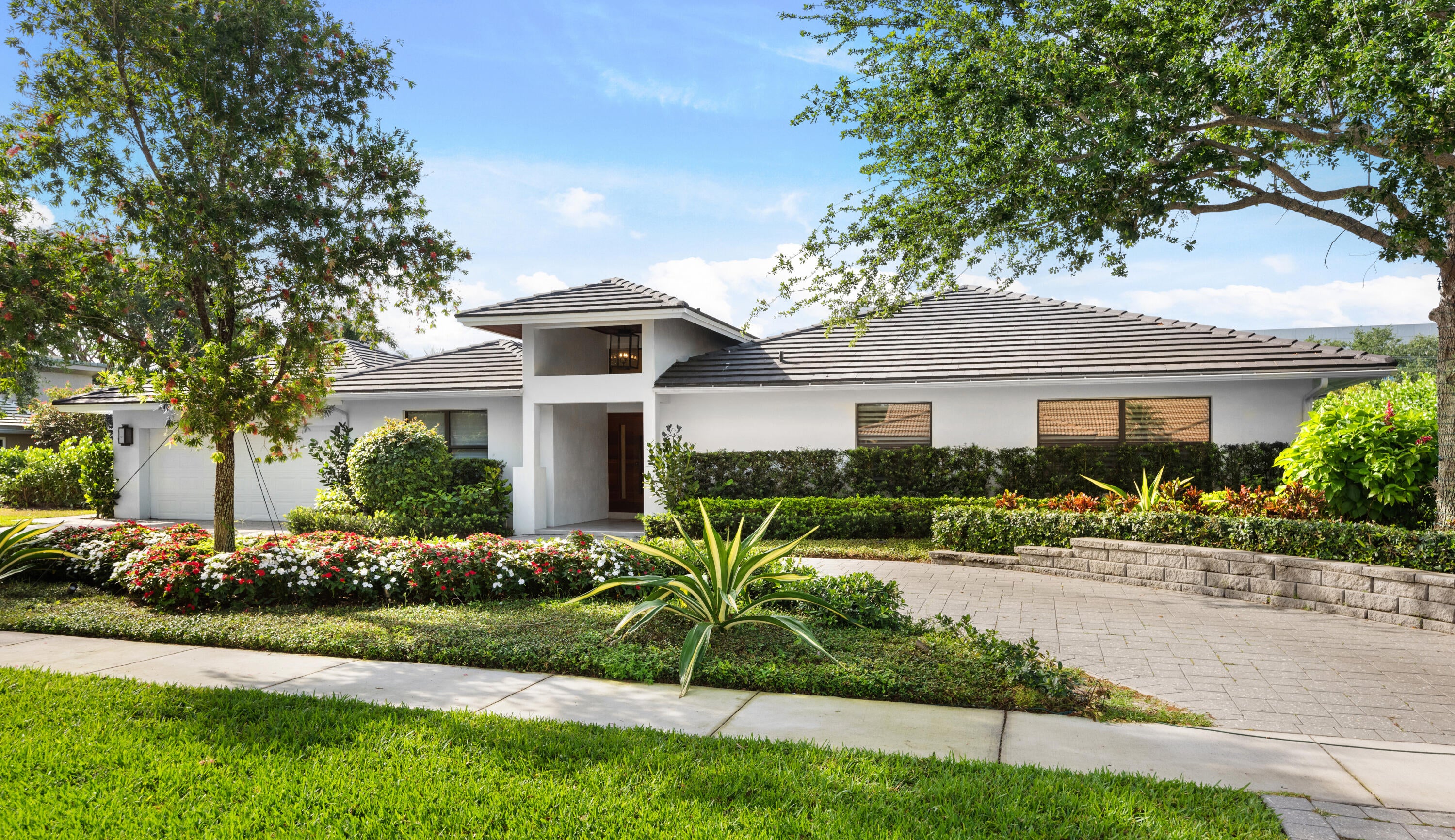 2040 NW 25TH Street