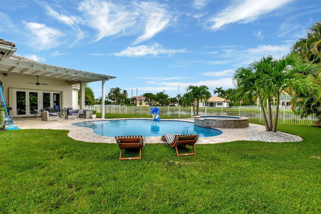 Photo of 11132 Manderly Lane, Wellington, FL 33449 (MLS # R11112614)
