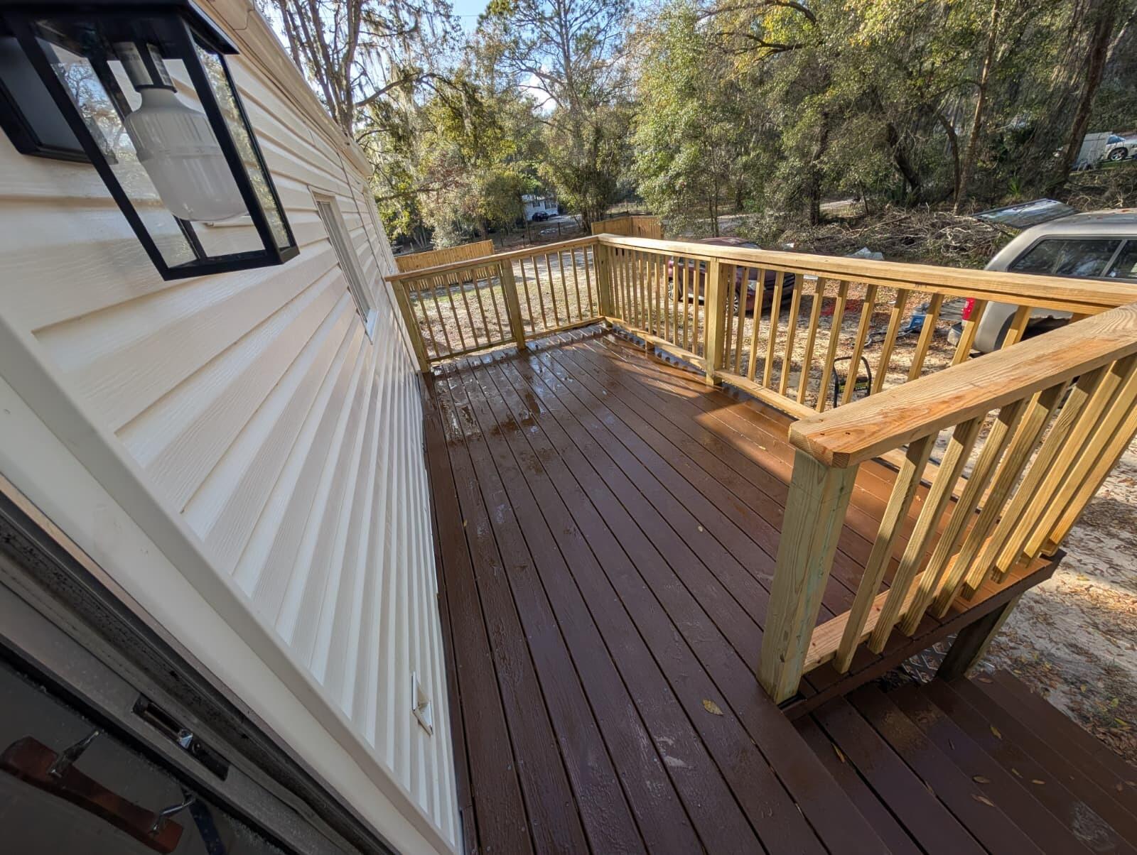 FOUR LAKES COMMUNITY - Residential