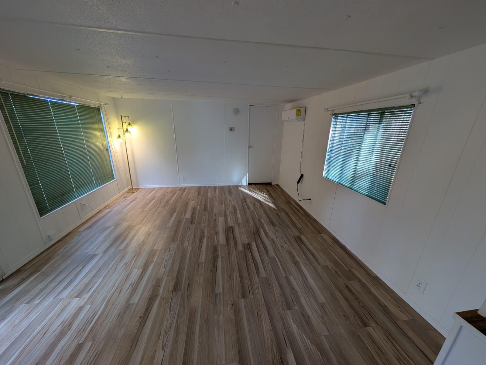 FOUR LAKES COMMUNITY - Residential