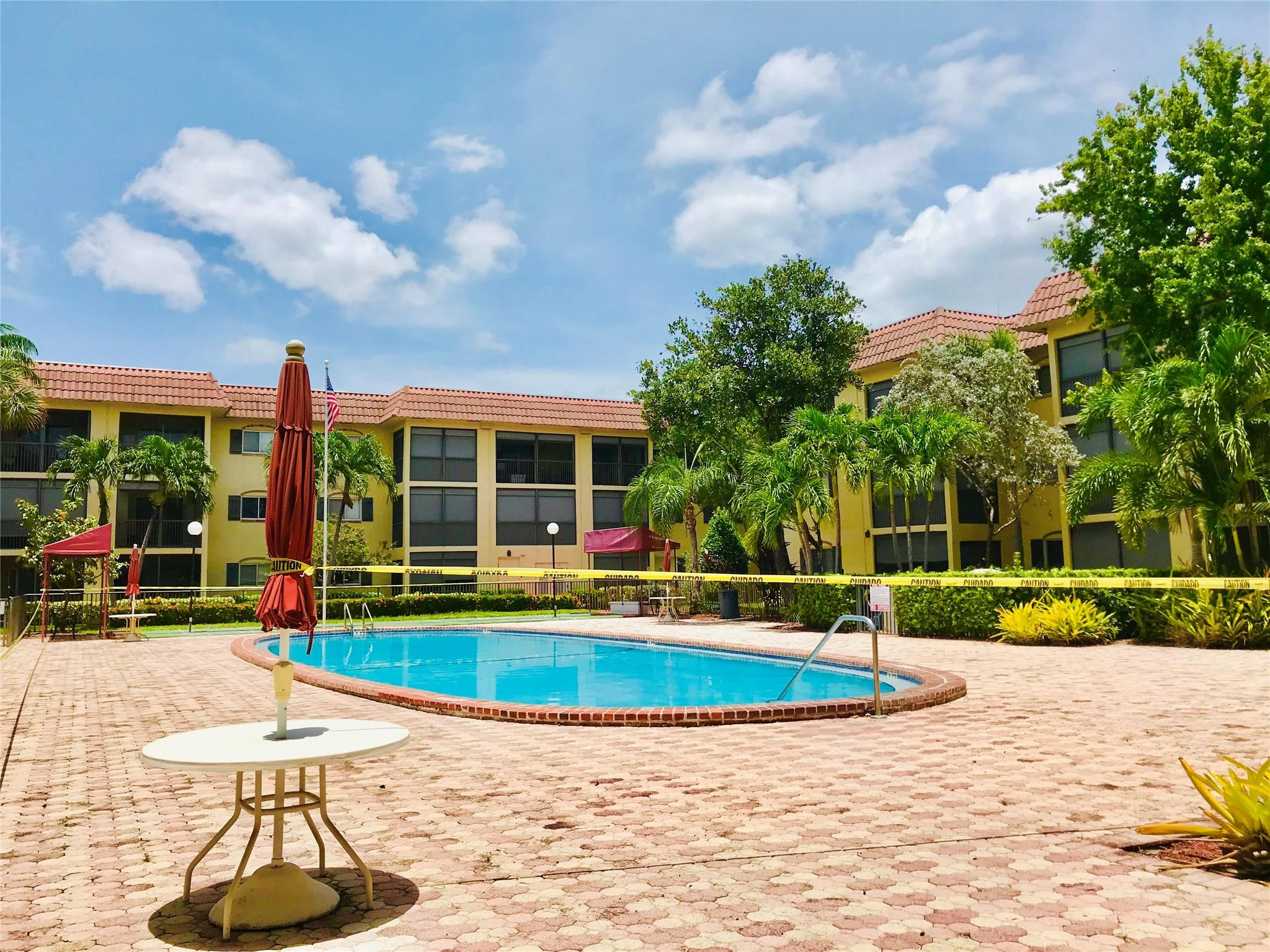 BARCELONA NORTH - Residential