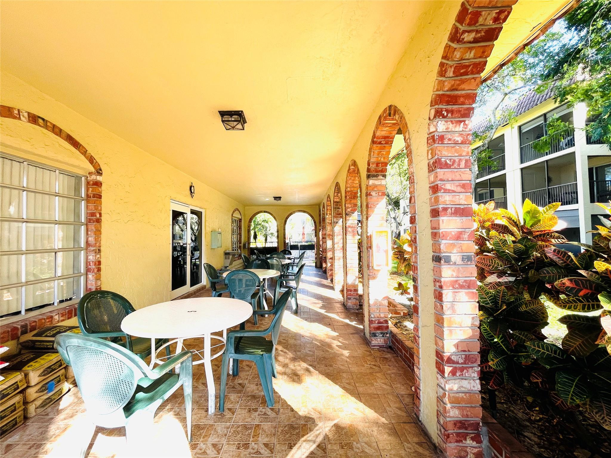 BARCELONA NORTH - Residential