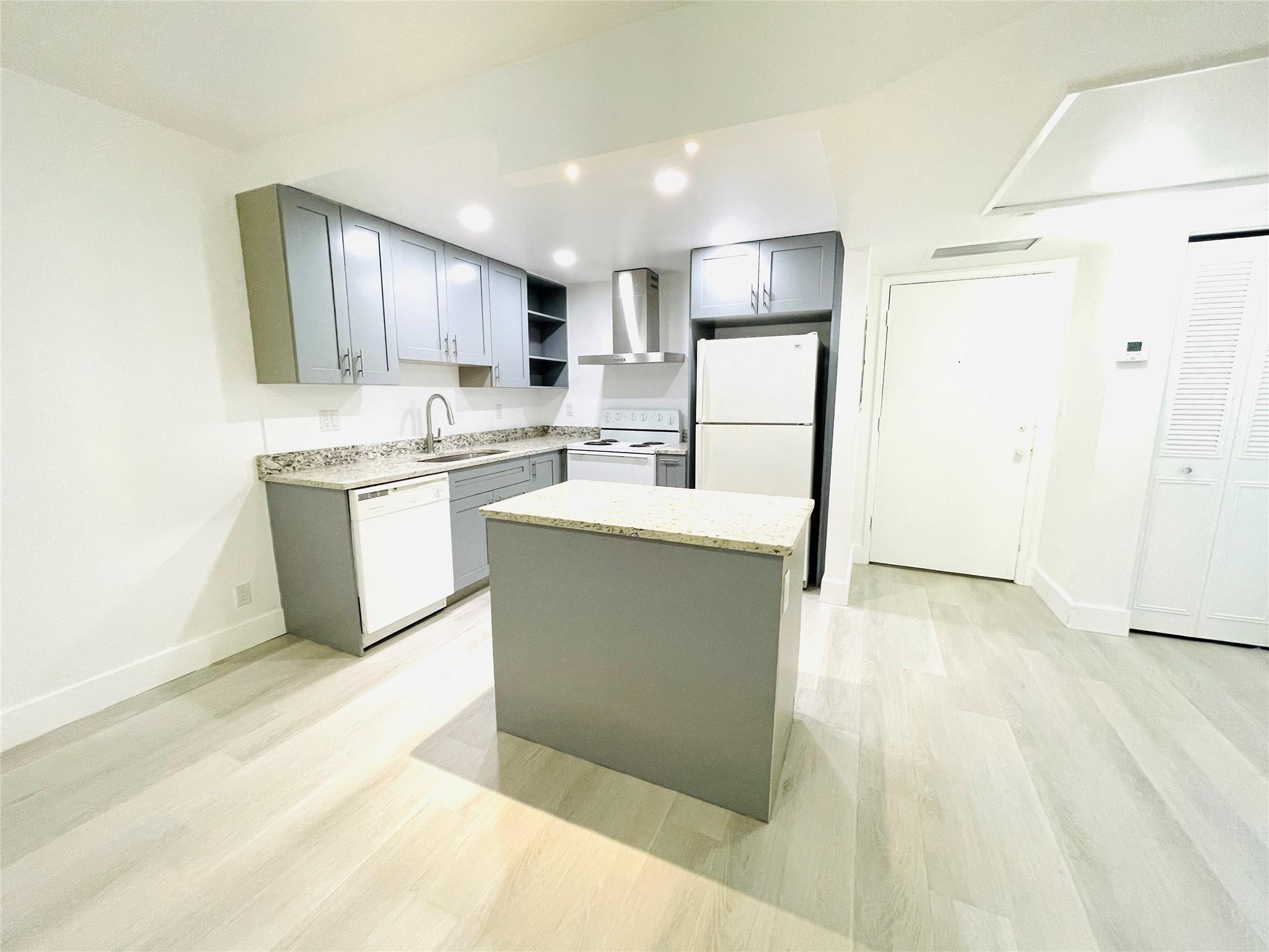 BARCELONA NORTH - Residential