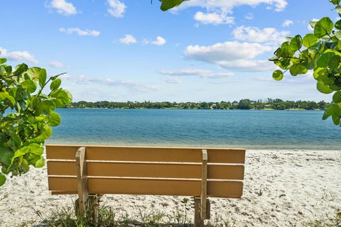 A home in Hobe Sound