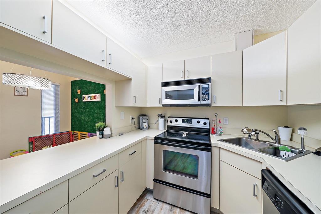 Pine Ridge Condos at Martin Down - Residential