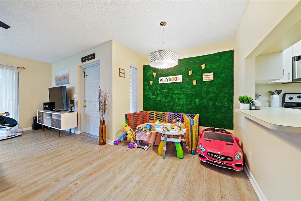 Pine Ridge Condos at Martin Down - Residential