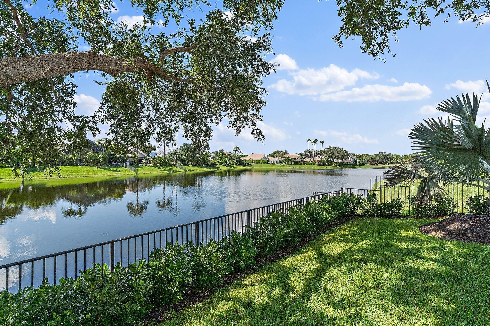 FRENCHMANS CREEK - Residential