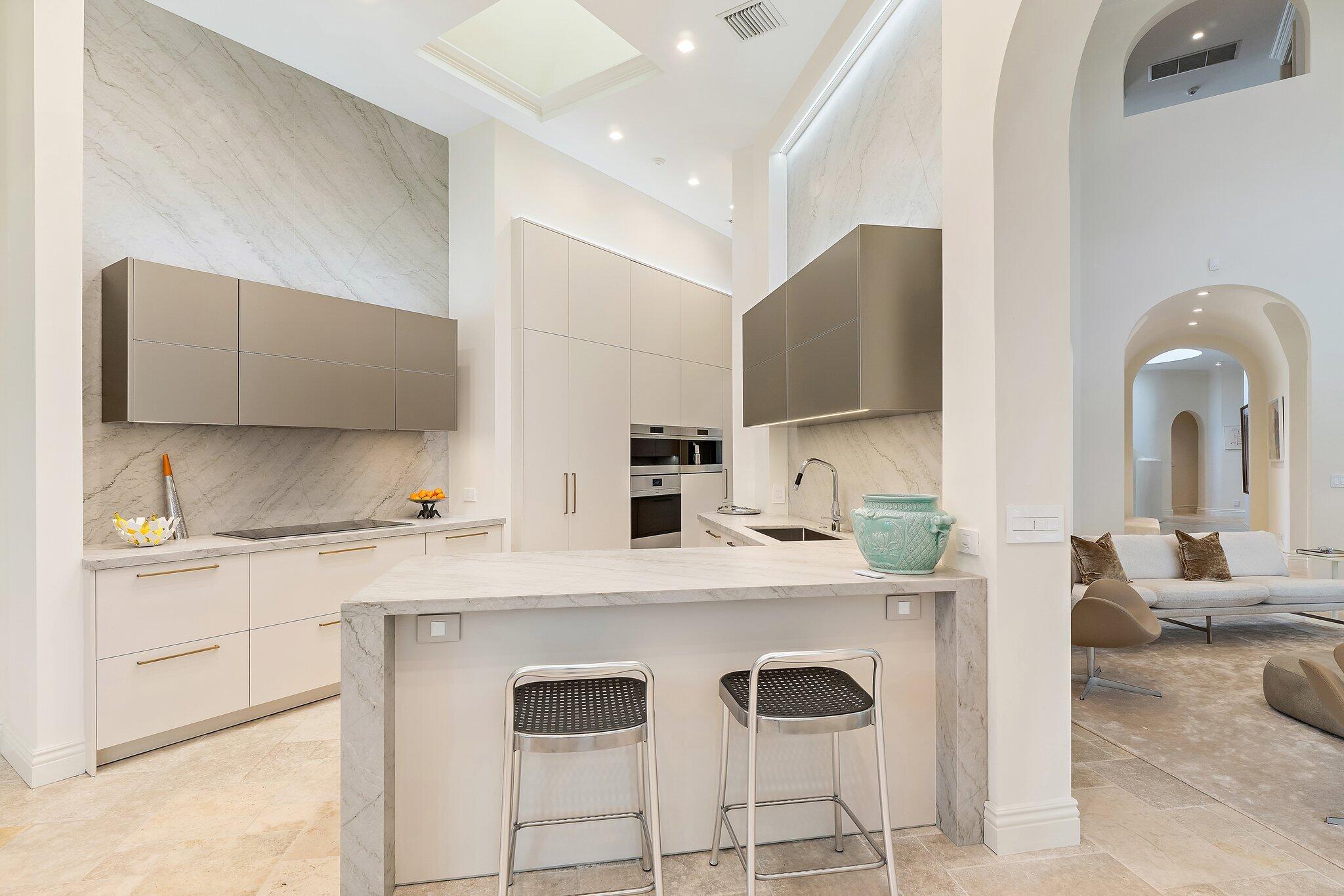 FRENCHMANS CREEK - Residential