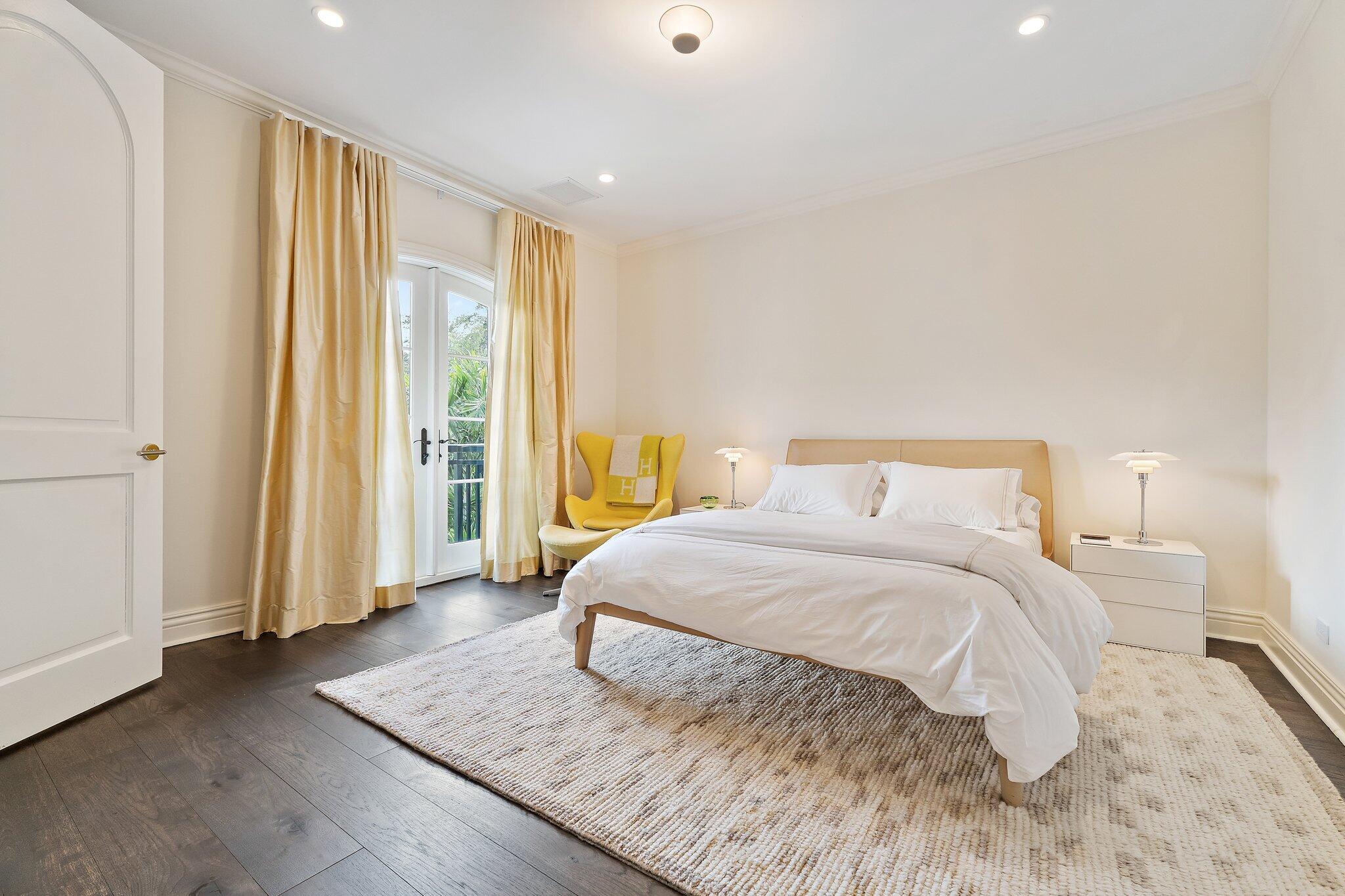 FRENCHMANS CREEK - Residential