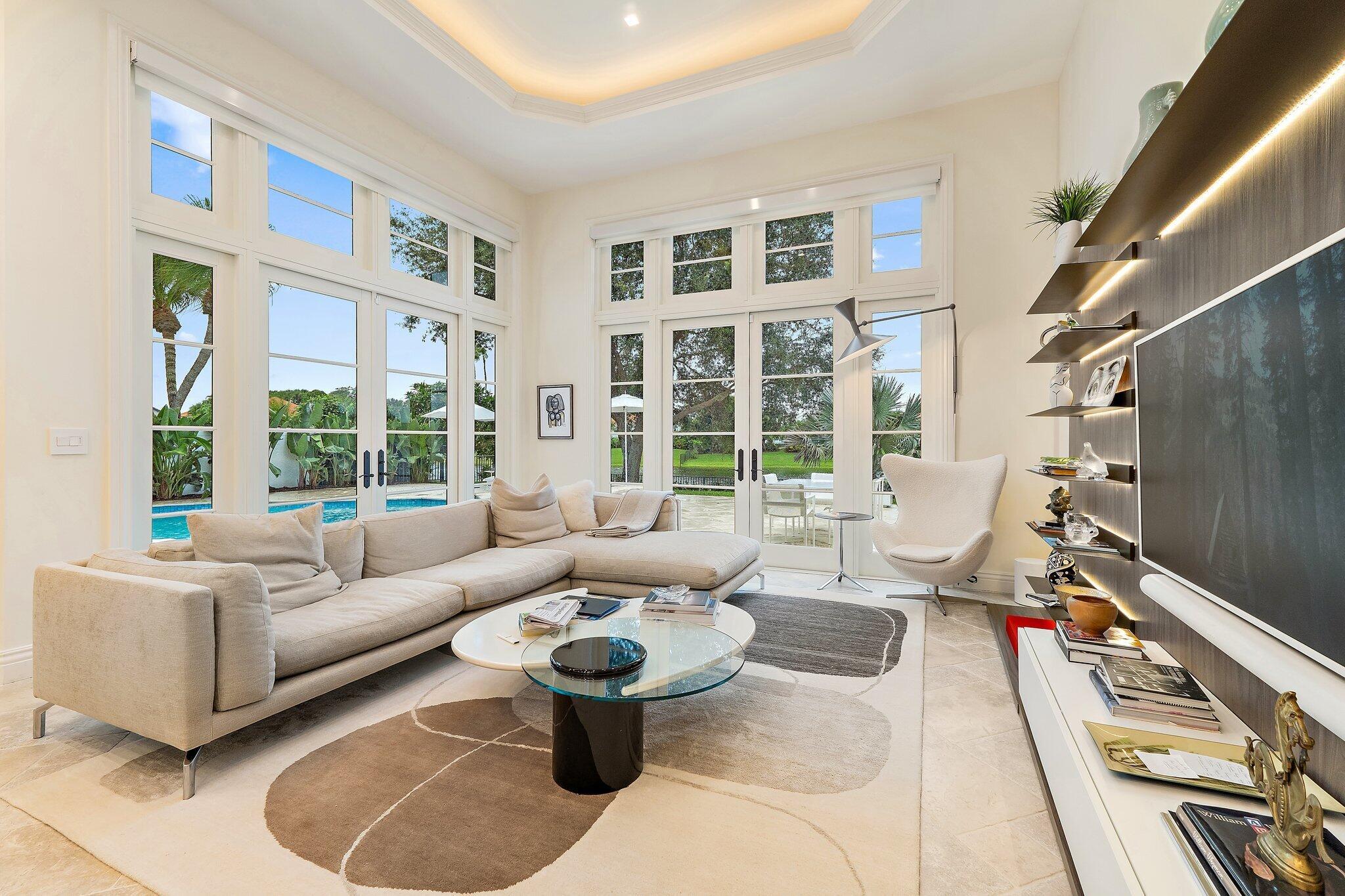 FRENCHMANS CREEK - Residential