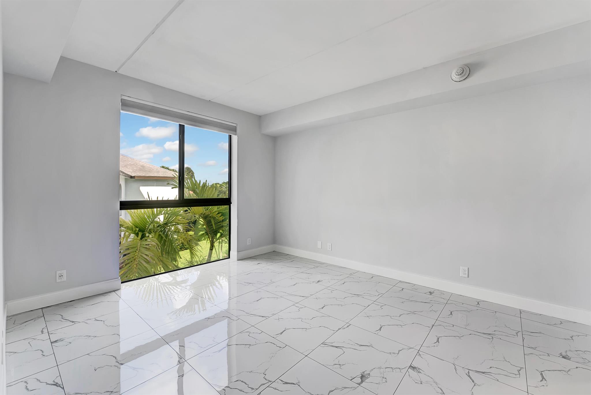 BOCA VILLA APTS - Residential Lease