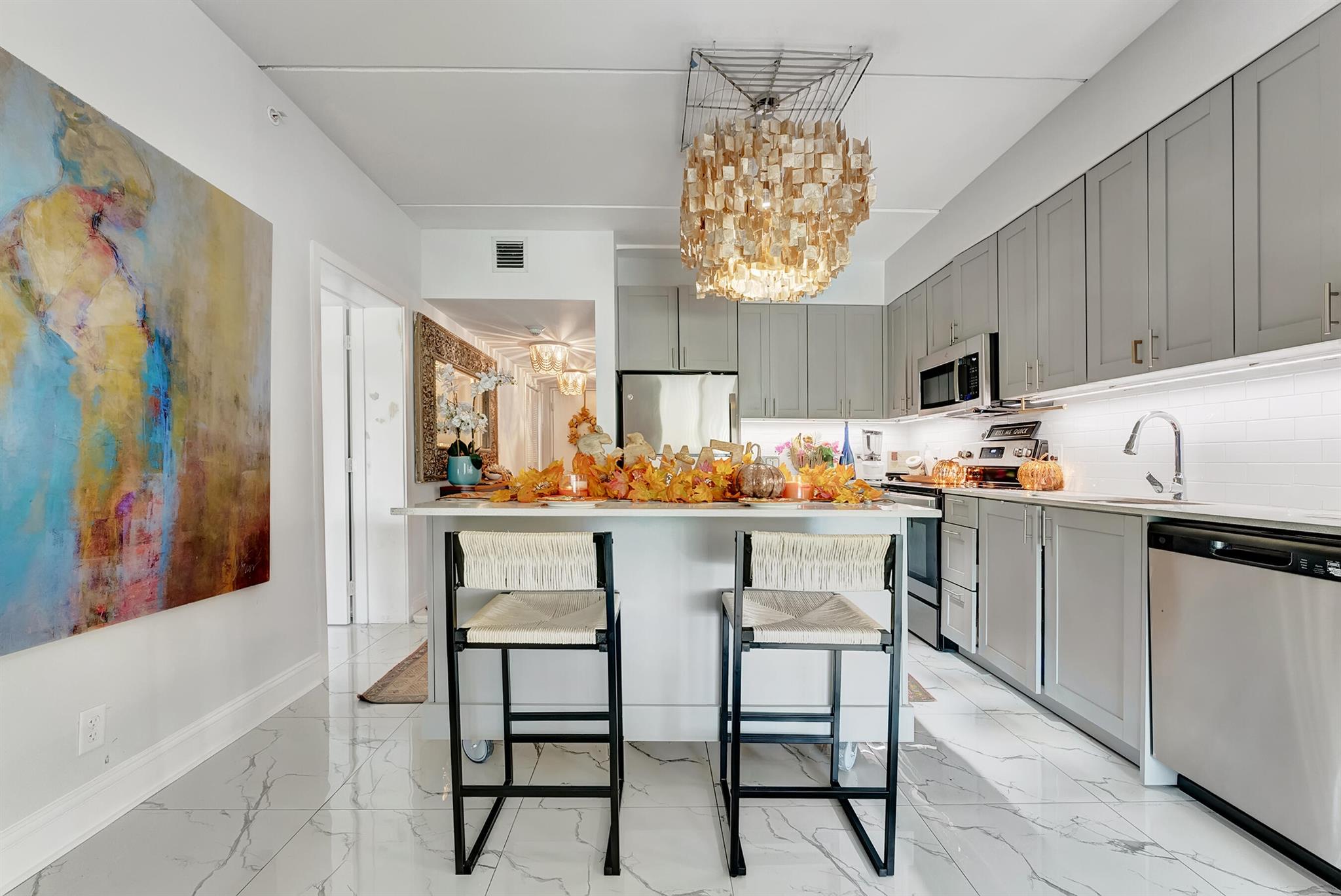 BOCA VILLA APTS - Residential Lease