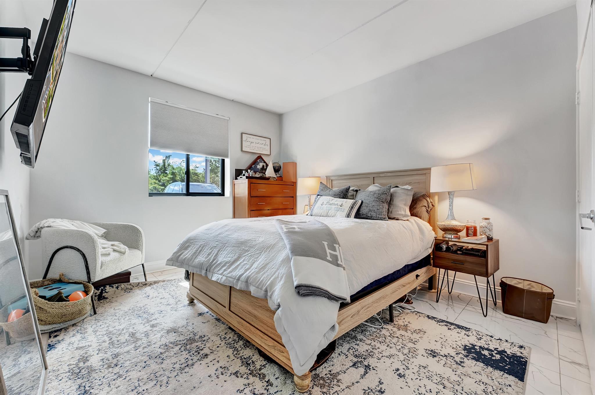 BOCA VILLA APTS - Residential Lease