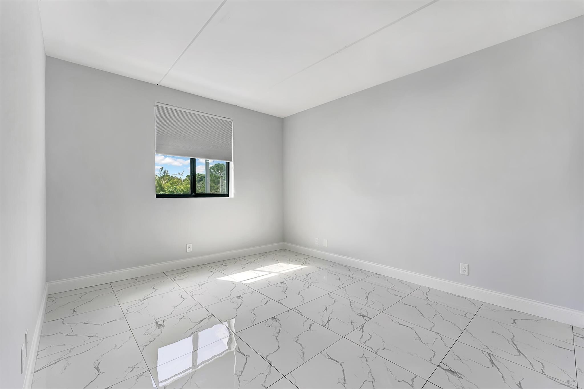 BOCA VILLA APTS - Residential Lease