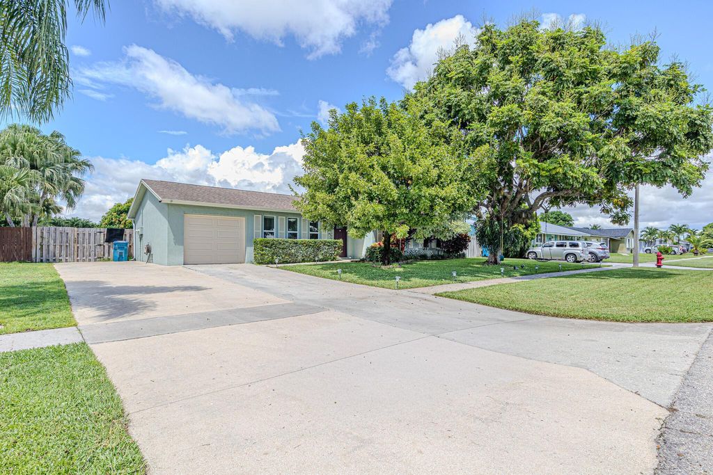 Photo of 787 Carissa Drive, Royal Palm Beach, FL 33411 (MLS # R11125694)