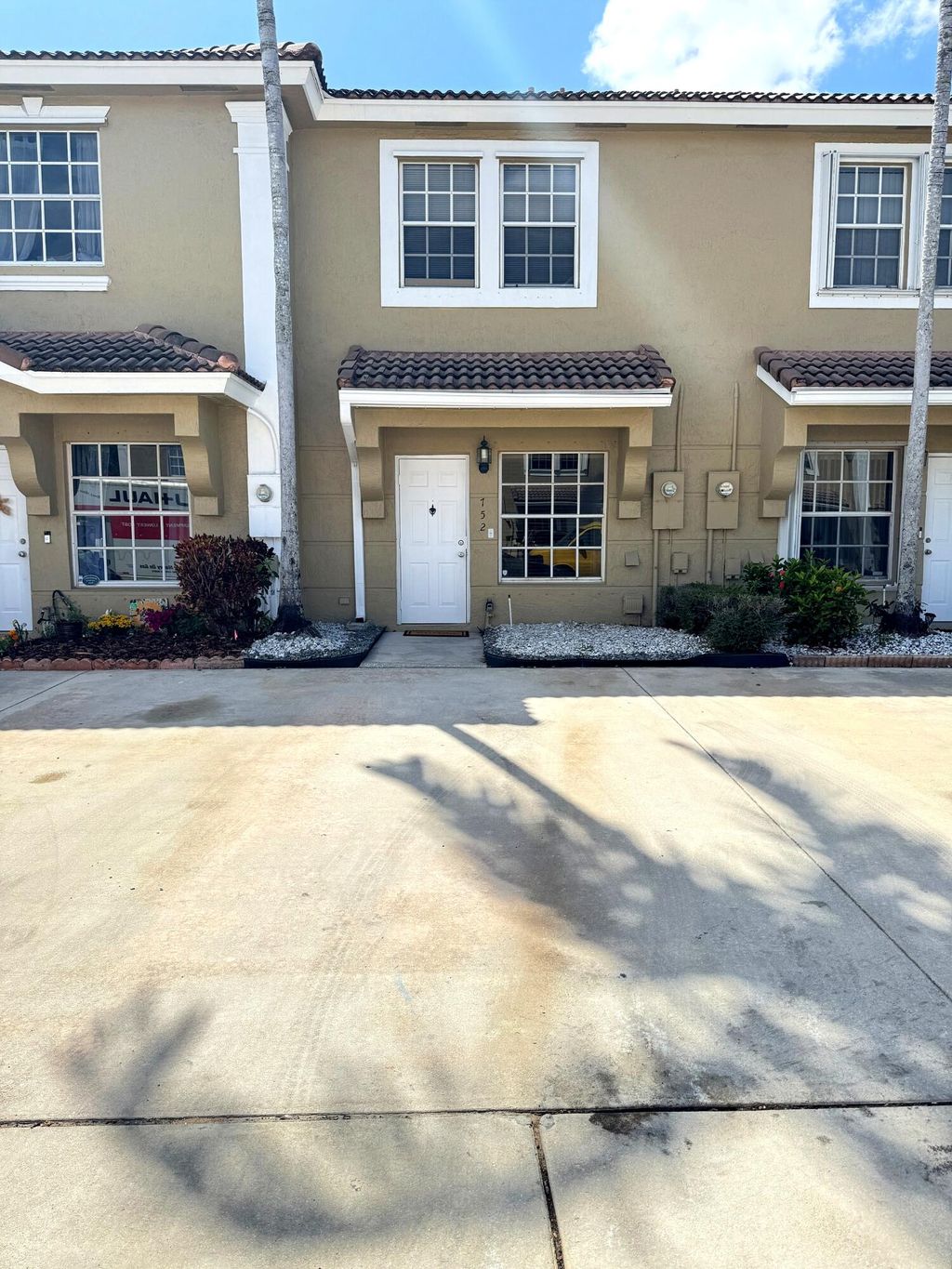 Photo of 752 SW 122nd Terrace, Pembroke Pines, FL 33025 (MLS # B26000820)