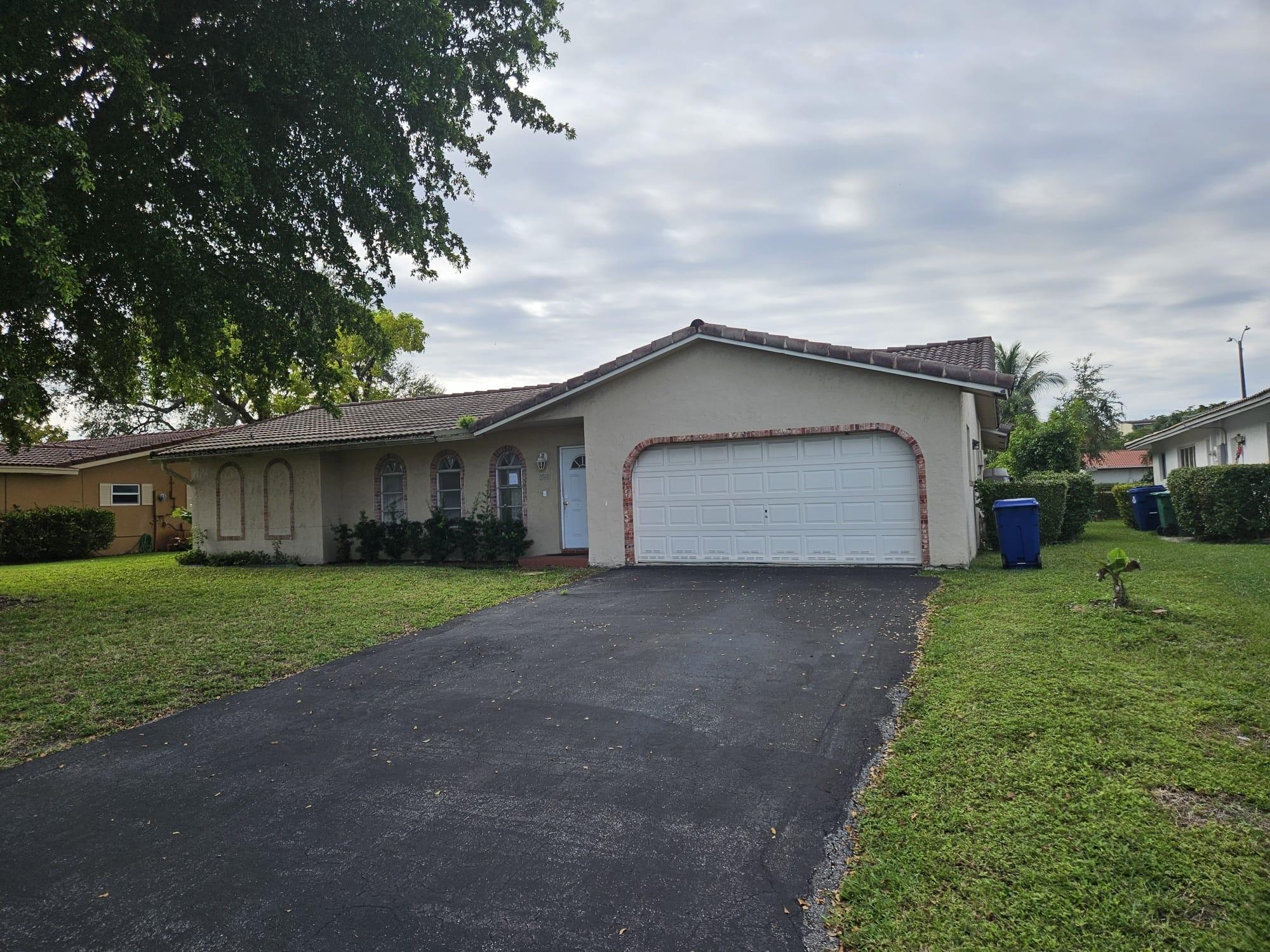 Grab this opportunity to own this home in Forest Hills area with no HOA! Covered patio and in-ground pool. Walking distance to schools, shops, art fairs, dining.